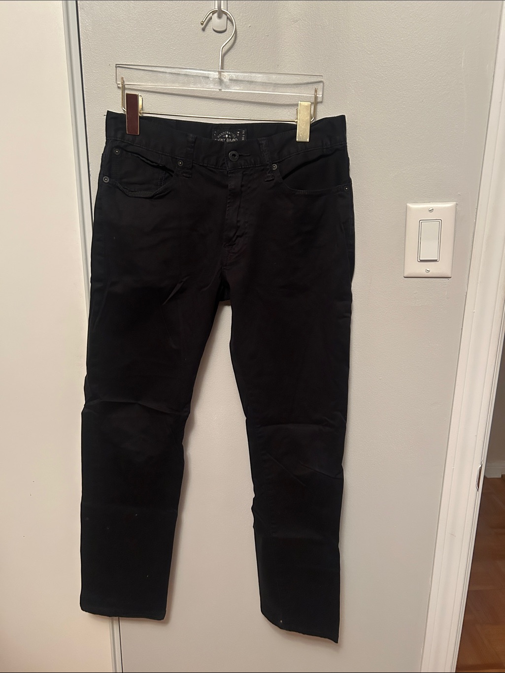 Lucky Brand Men's Slim Straight Black Jeans